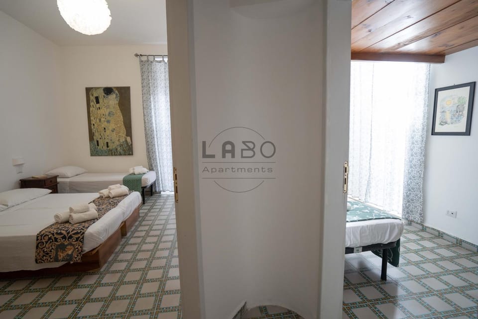 Eirene 2 Apartment in Tropea