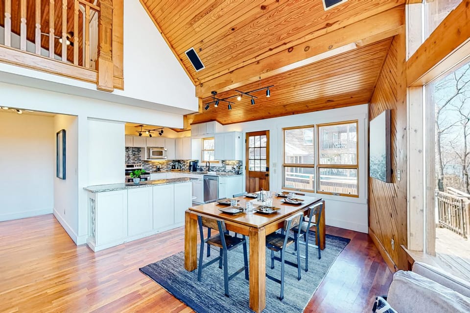 Lost Rock House in Beaver Lake