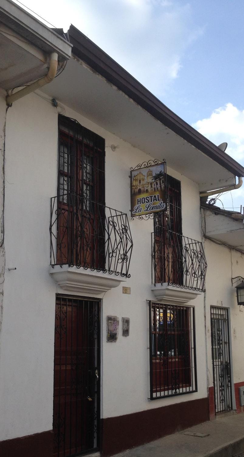 Hostal la Lomita Bed and Breakfast in Popayán