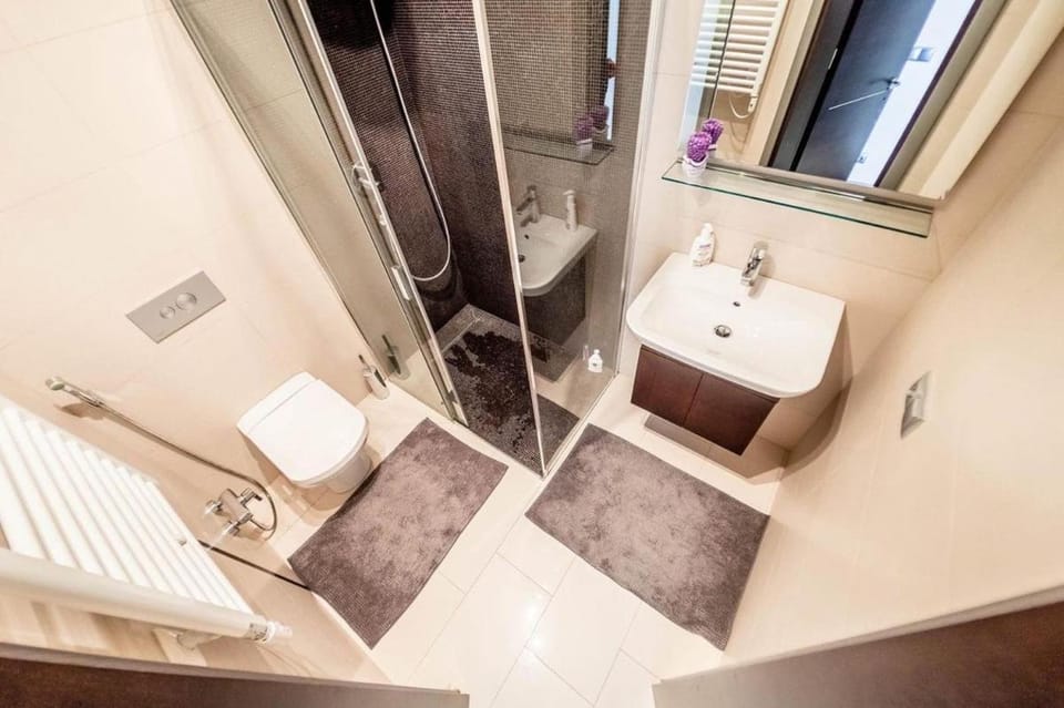 Panoramic view studio on Stefan cel Mare Apartment in Chișinău