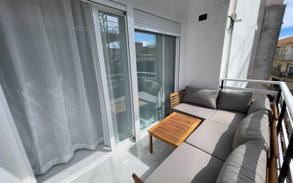 NEW 3 BEDROOMS APARTMENT 100 METERS TO RADA BEACH old town Estepona Apartment in Estepona