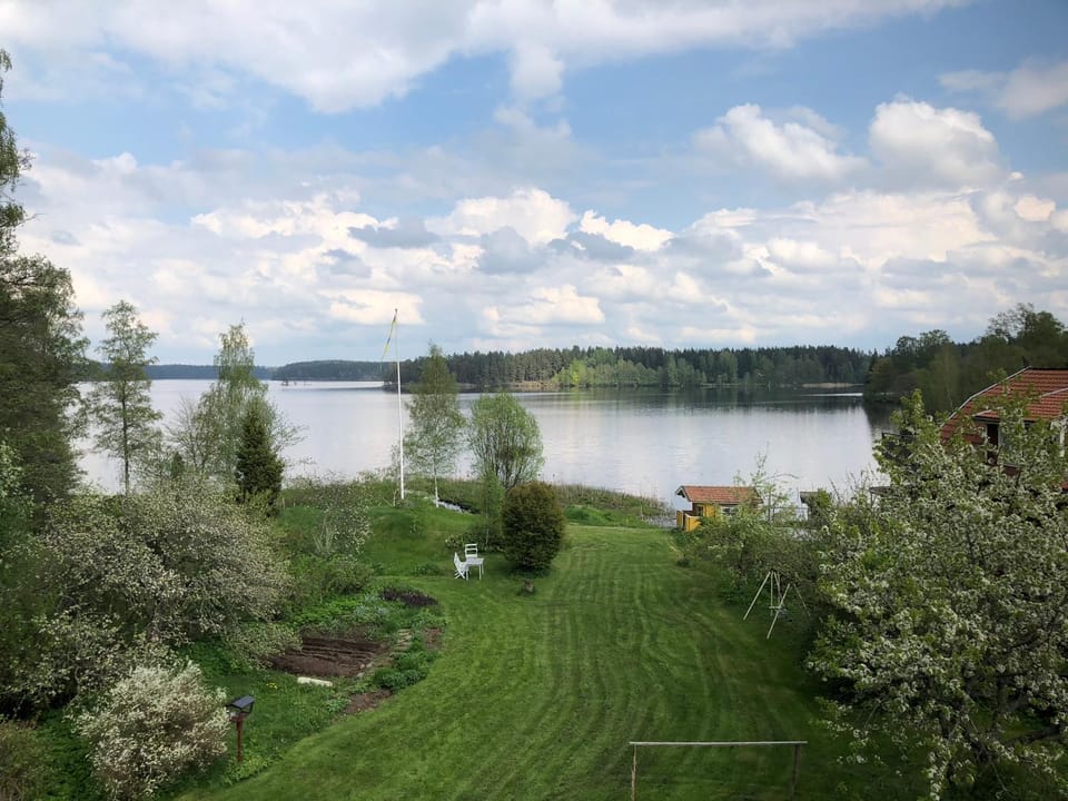 Garden, Garden view, Lake view