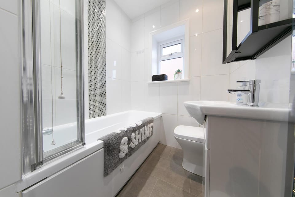 Shower, Bathroom, Bath