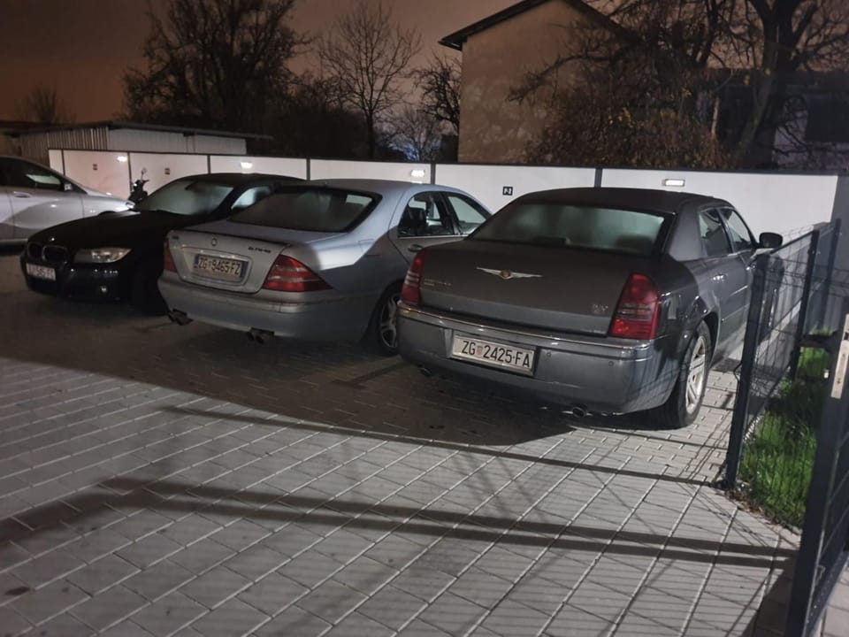 Night, Parking