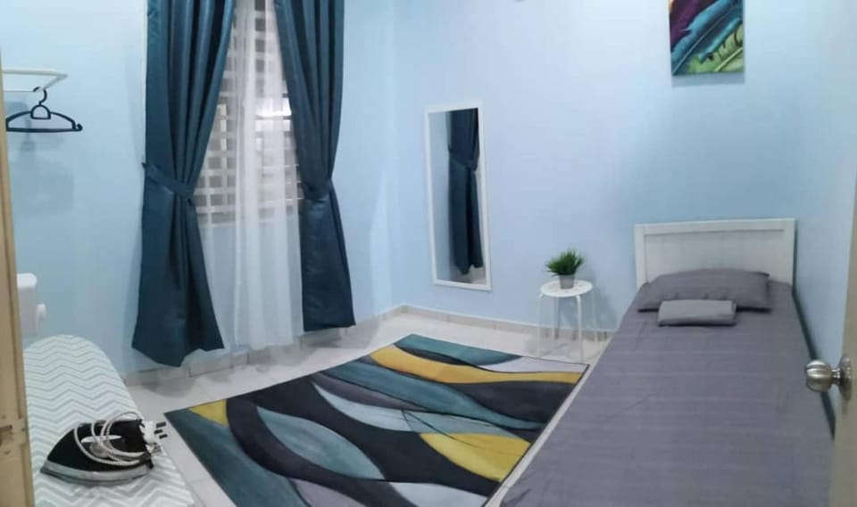Bed, Bedroom, air conditioner