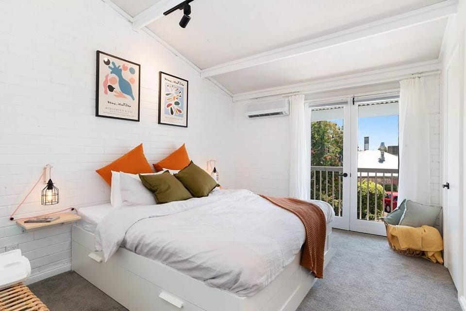 Stylish, comfortable and pet friendly home in the heart of Kensington Apartment in Adelaide