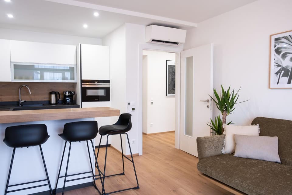 Kitchen or kitchenette, Living room, Dining area