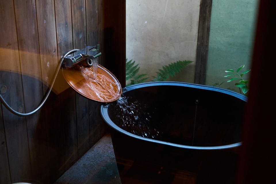 Open Air Bath, Open Air Bath