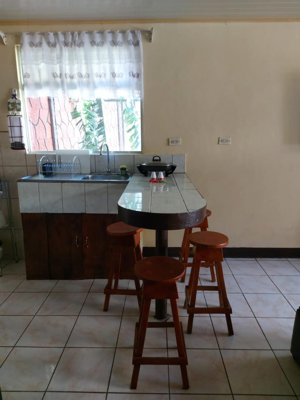 A 5 minutos del aeropuerto Apartment in Alajuela