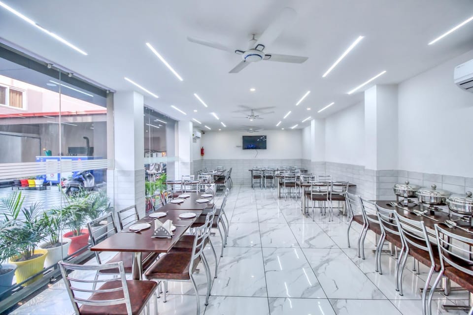 Vishnu Lok Hotel in Dehradun