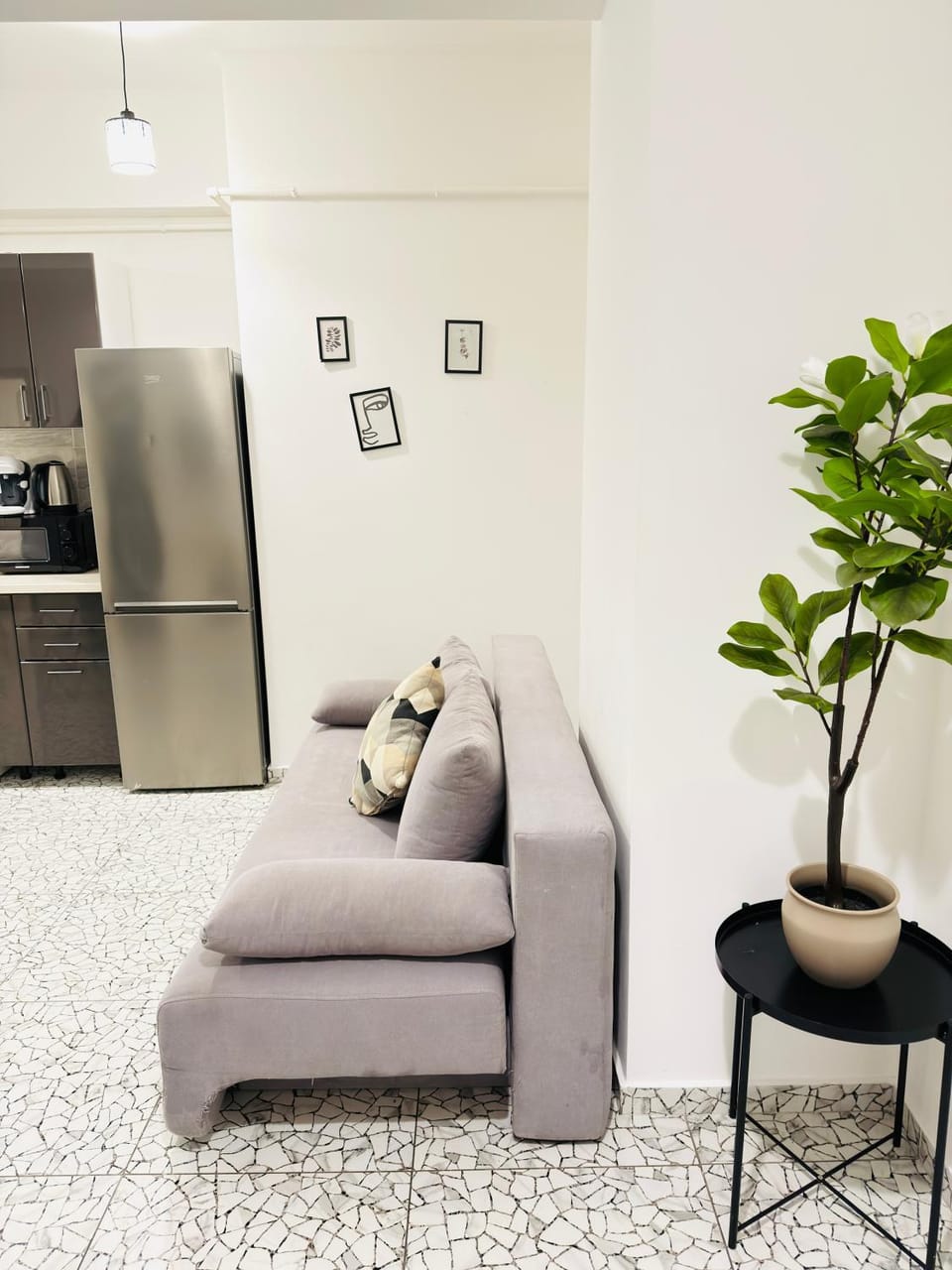 Cozy Lazar Acommodation - Palas Mall Iasi Apartment in Moldova