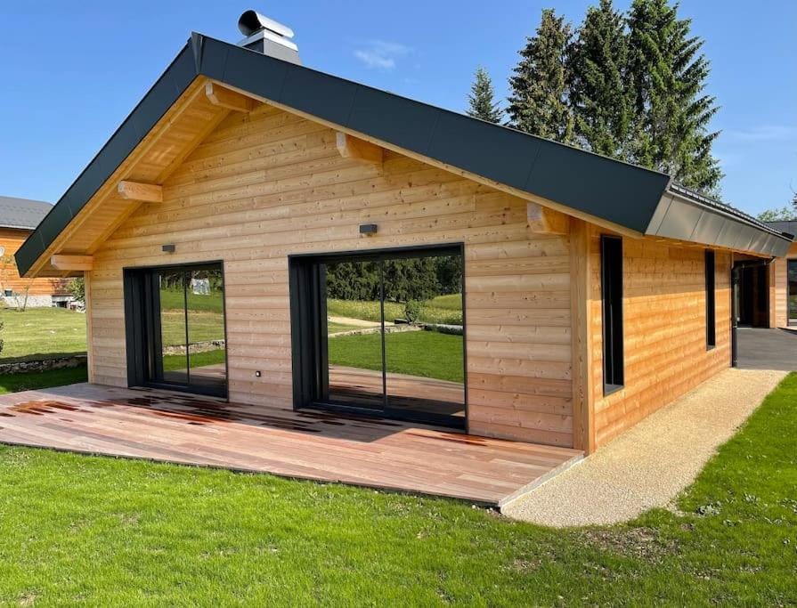 Unique ! Chalet Grand Standing, la Nature pour vis à vis Chalet in Canton of Vaud