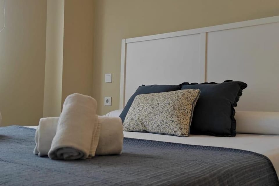 C01A05 Precioso apartamento con vistas al mar by R2R Consulting Apartment in Santander