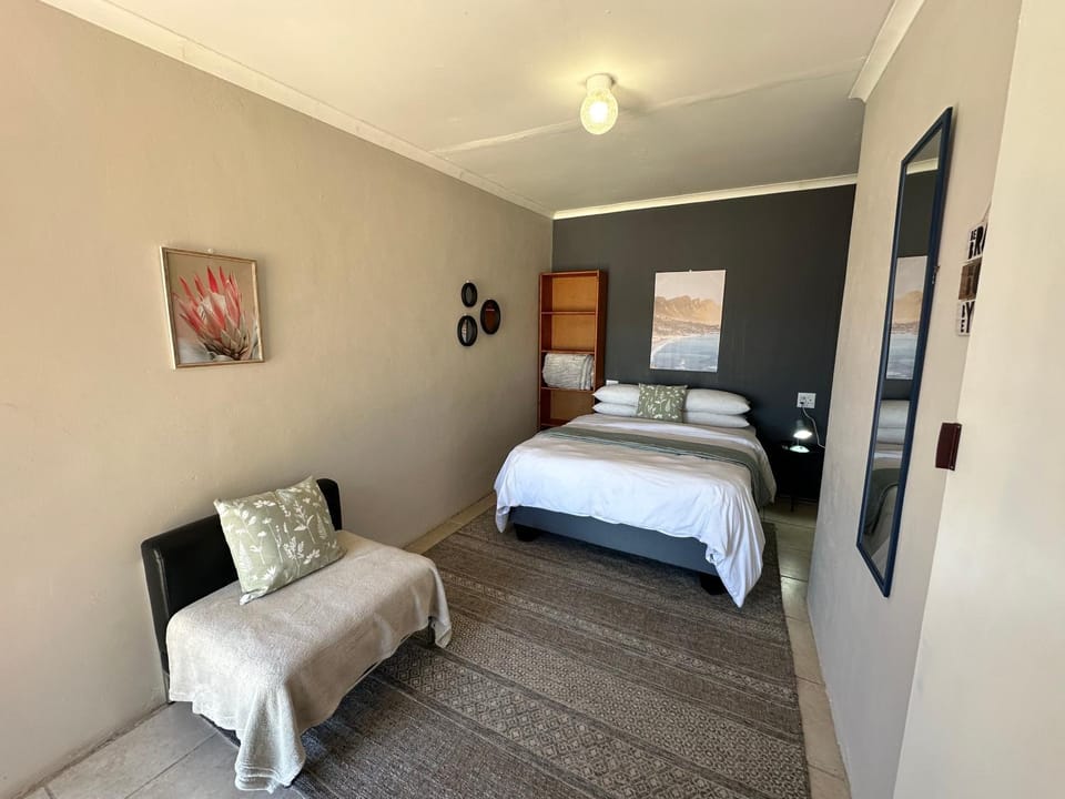 Hide 2 On Rees Bed and Breakfast in Eastern Cape