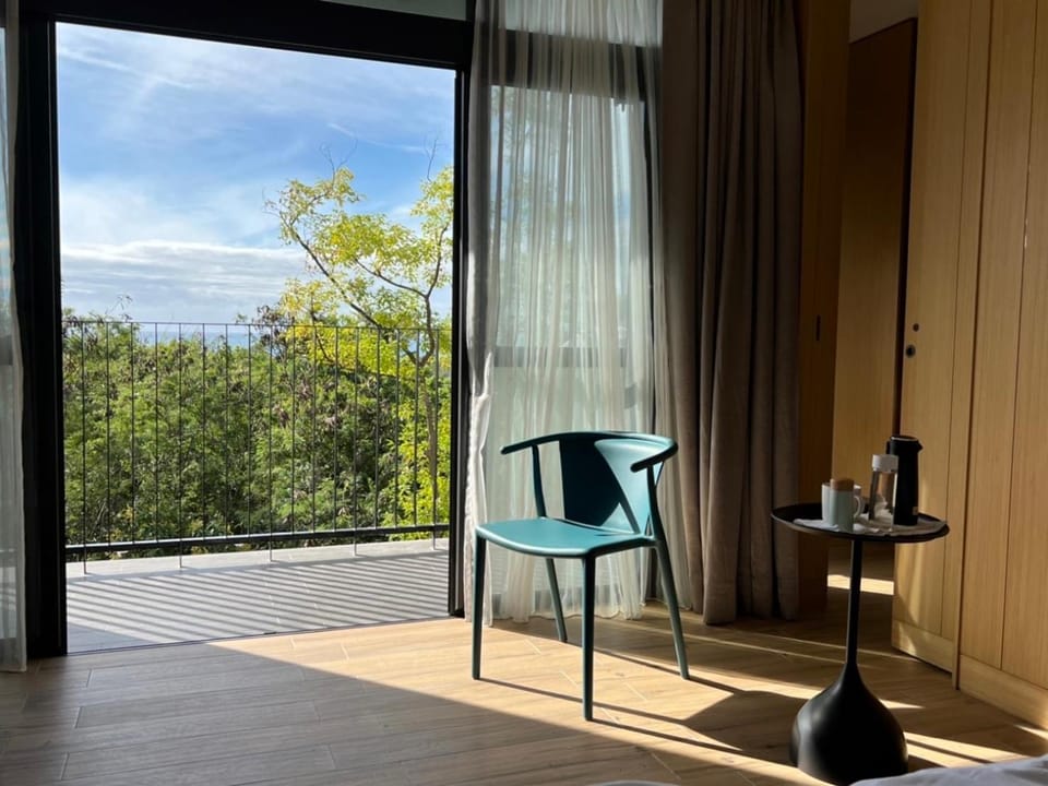 Day, Natural landscape, View (from property/room), Balcony/Terrace, Seating area