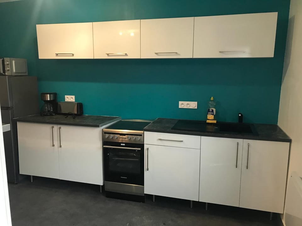 dishwasher, oven, stove