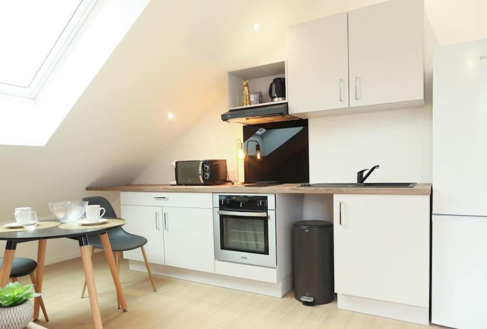 L'atticisme : Jacuzzi & Parking Apartment in Auvergne-Rhône-Alpes