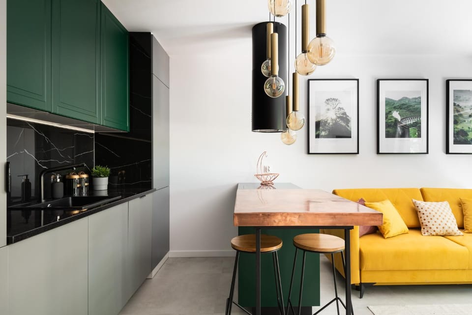 Kitchen or kitchenette, Living room, Seating area, Dining area