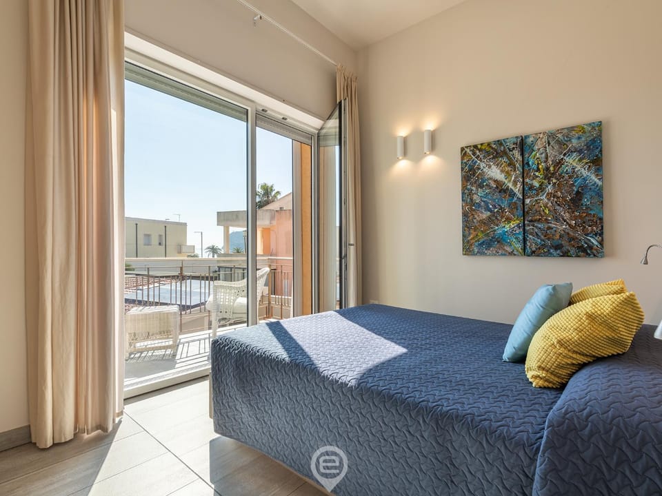 Estay - Poetto Sea Breeze - Blue Apartment in Cagliari