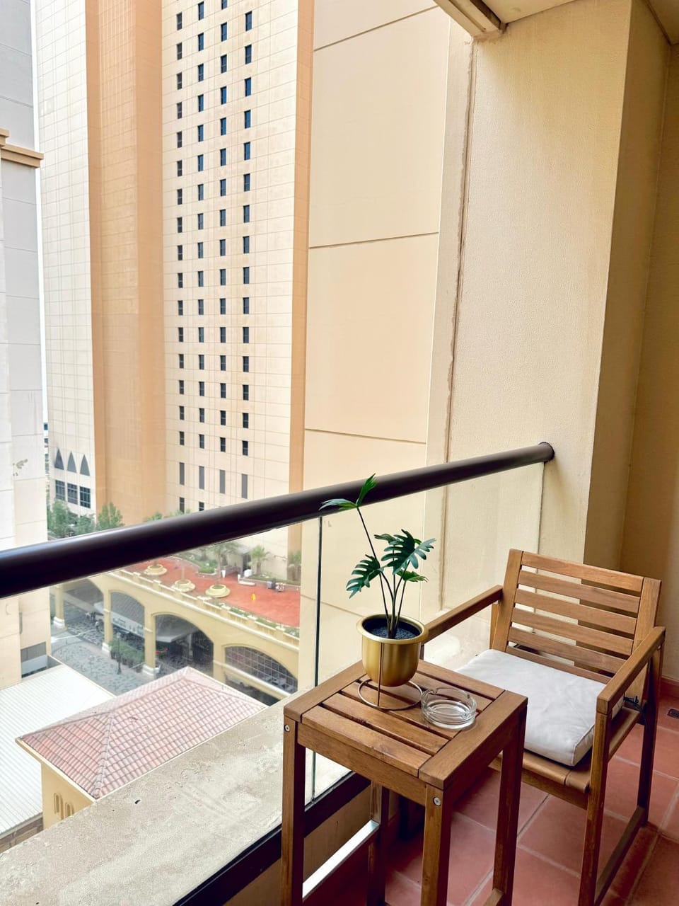 Spacious 1BR Apt on JBR Beach near Mall & Metro - By Sunkissed Holiday Homes Apartment in Dubai