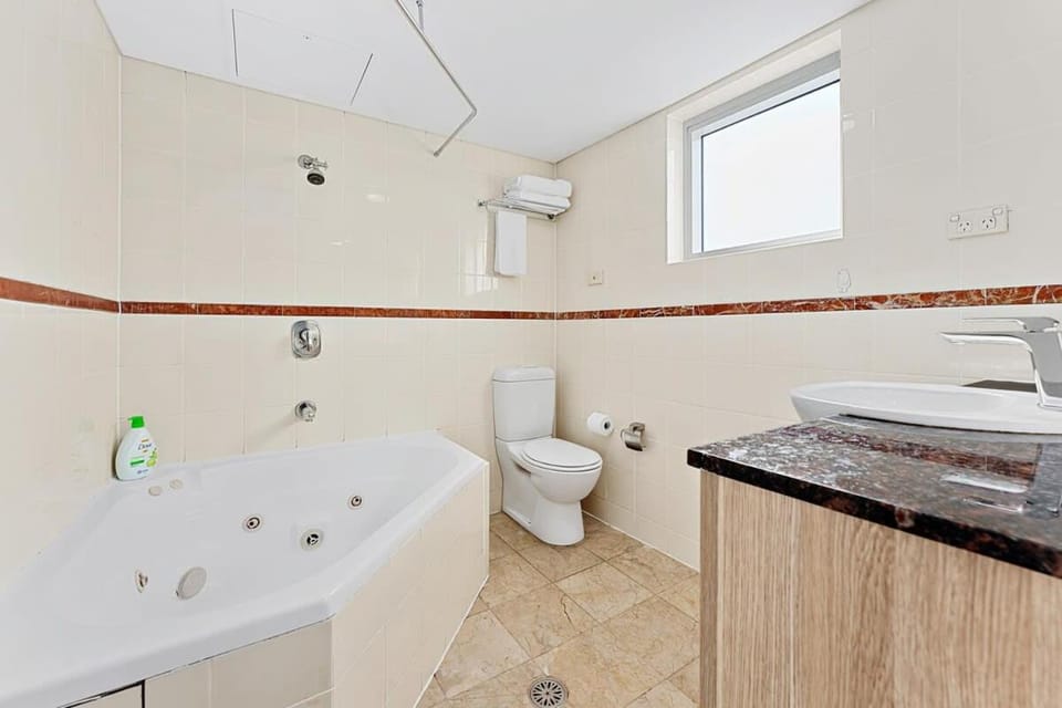 Bathroom, Bath