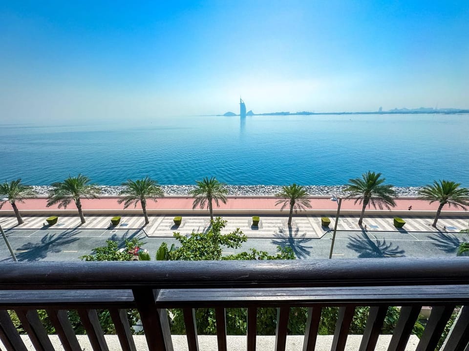 Upgraded Gorgeous 1BR at 5 Star Resort Apartment in Dubai
