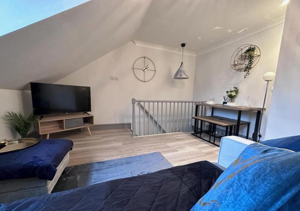 Living room, Evening entertainment