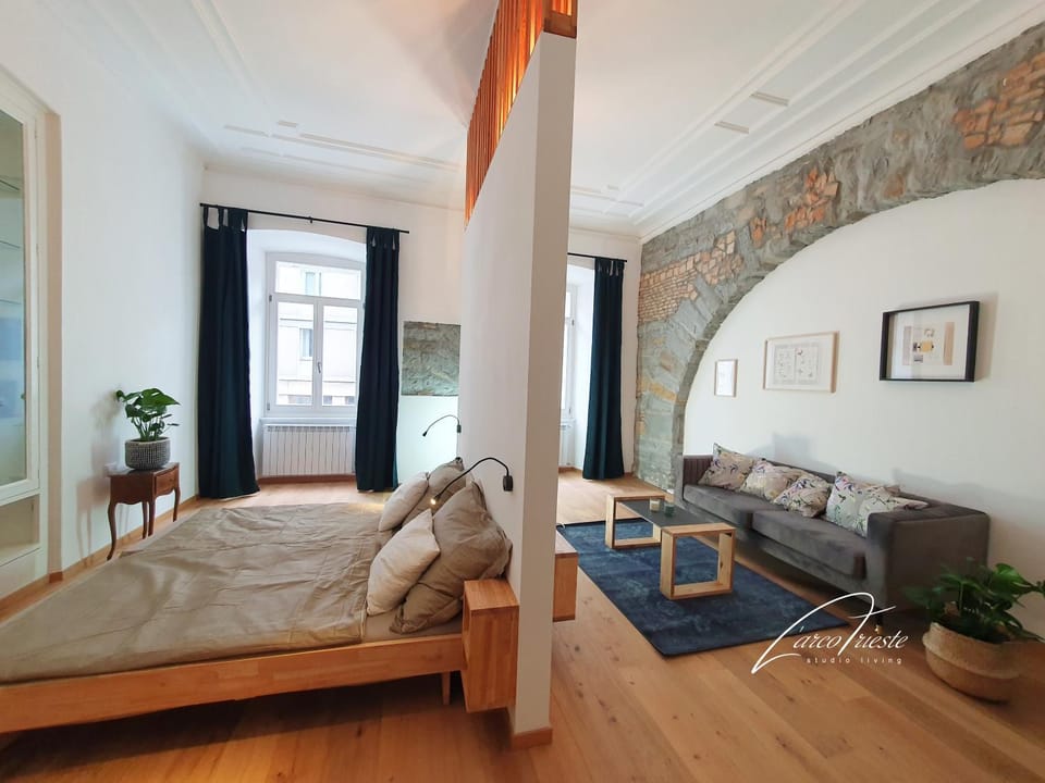 Bed, Living room, Seating area, Bedroom