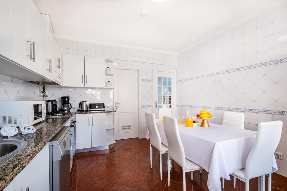 Villa Loria - beautiful panoramic views Villa in Guia