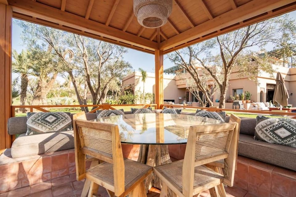 Patio, View (from property/room), Balcony/Terrace, Seating area, Dining area