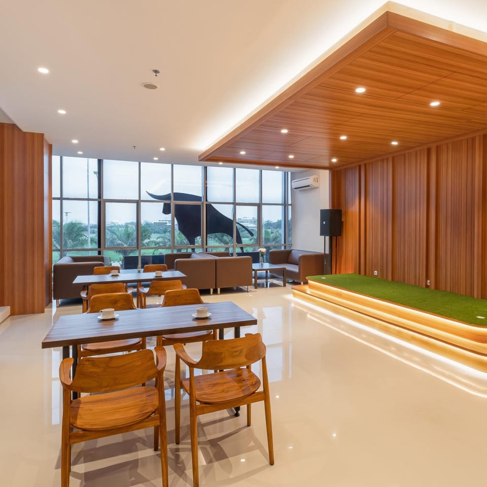Lounge or bar