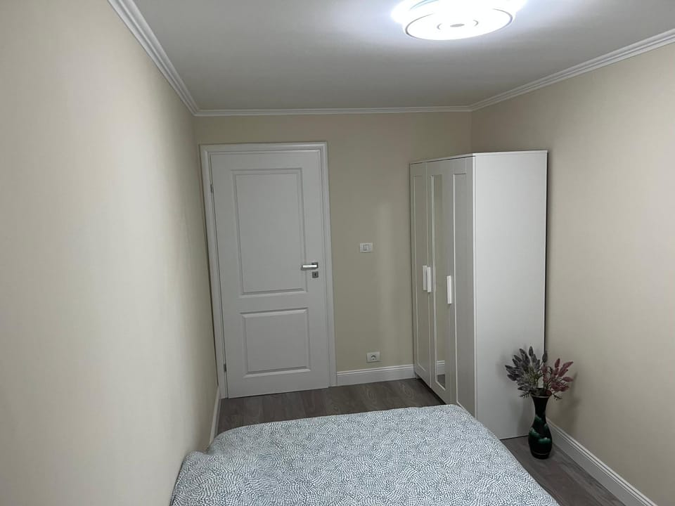 Bed, Bedroom, wardrobe