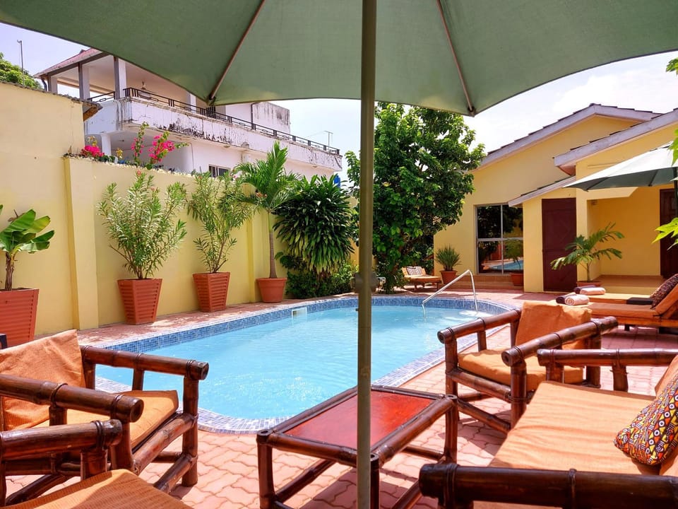 Seating area, Swimming pool
