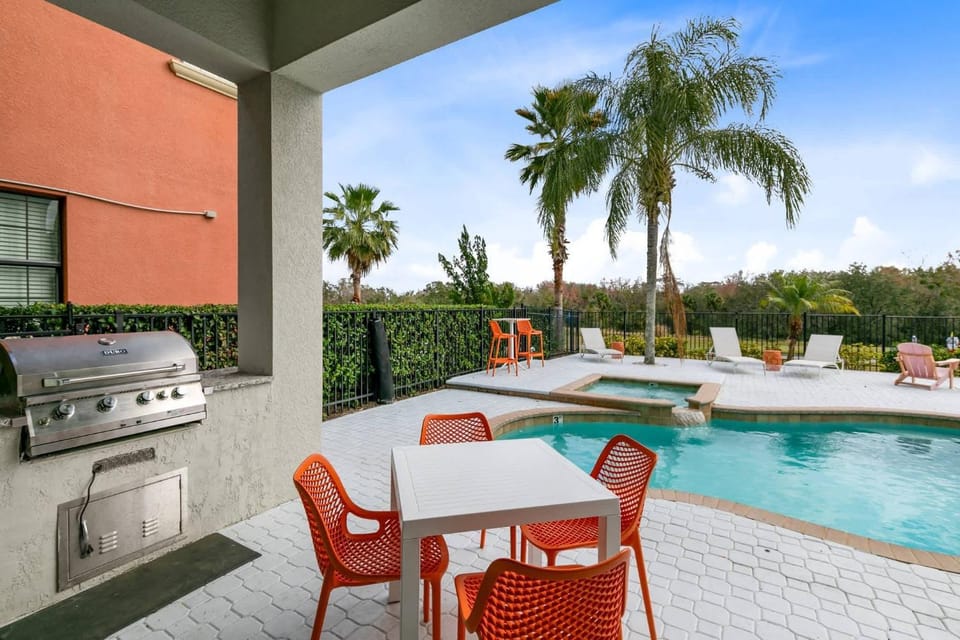 Spacious Golf Course home located in the acclaimed Reunion Resort House in Four Corners