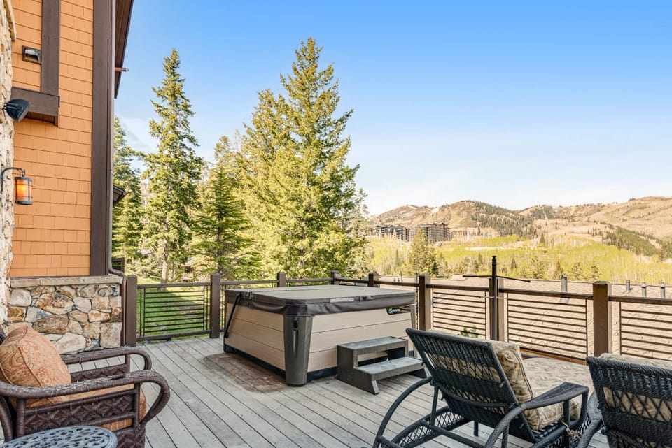 Natural landscape, Balcony/Terrace, Mountain view