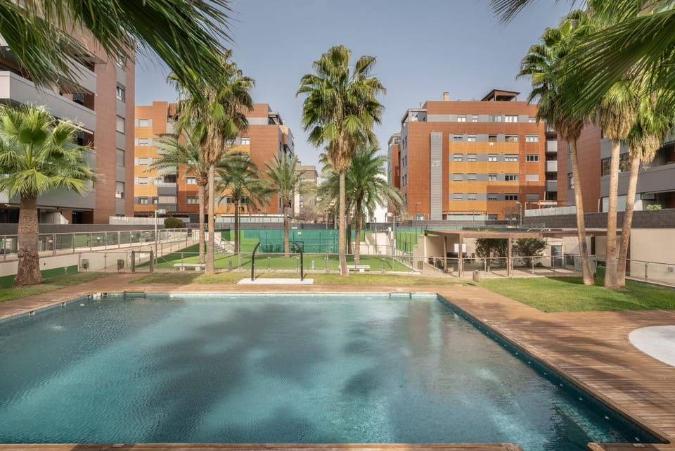 Pool view, Swimming pool
