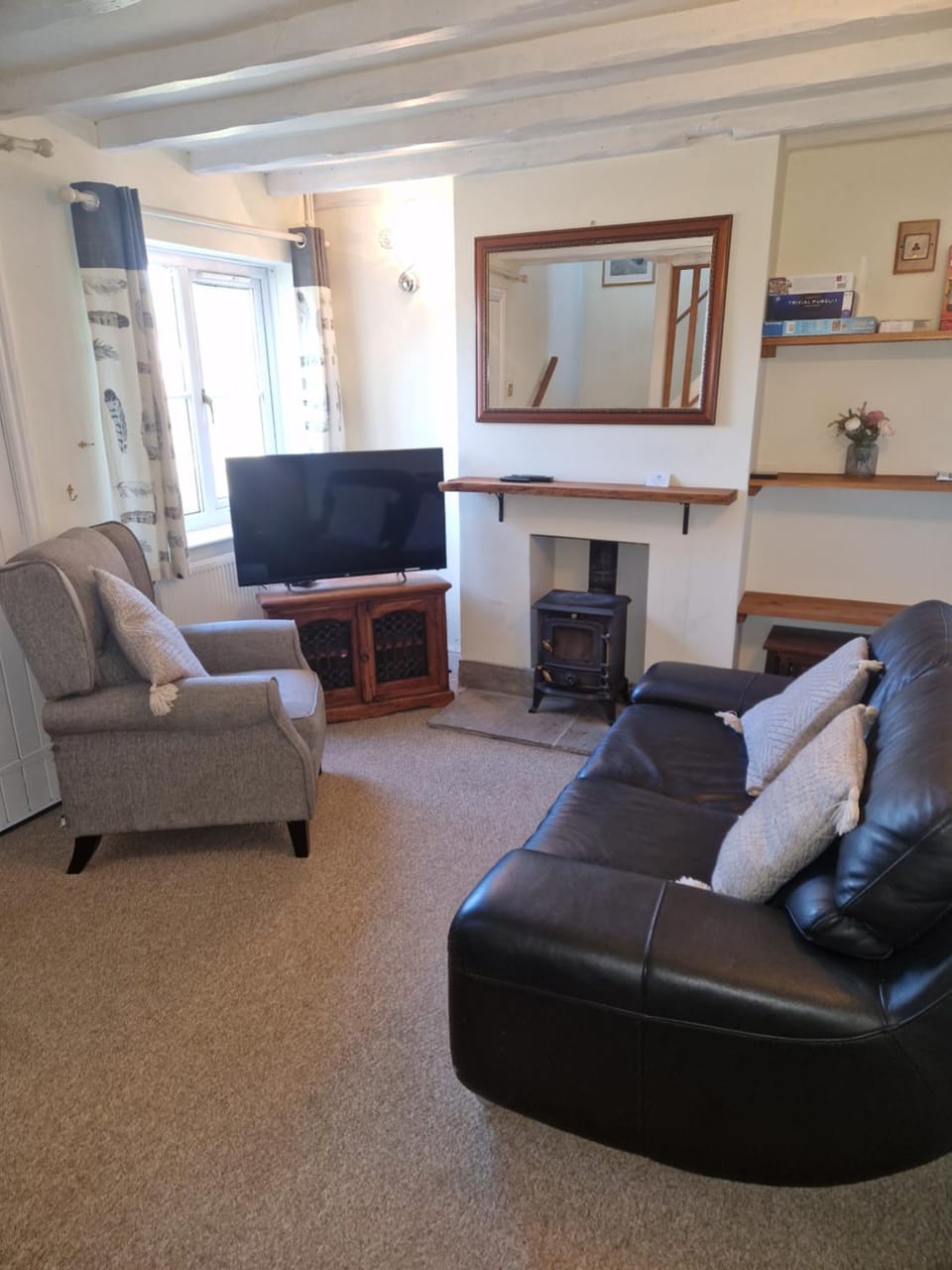 Two Bedroomed House near Newark & Grantham House in Newark and Sherwood District