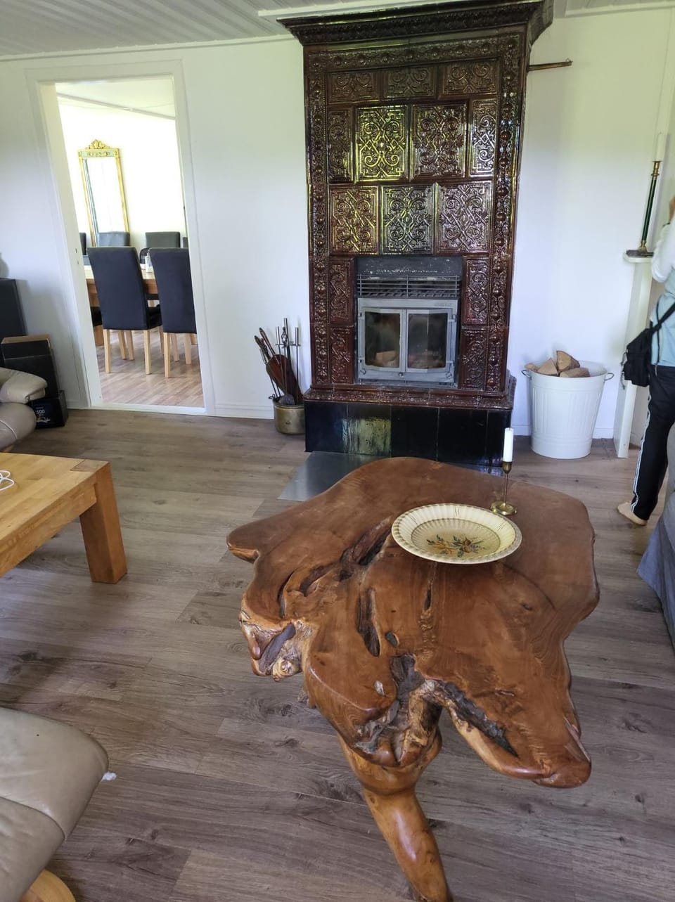 Living room, flat iron