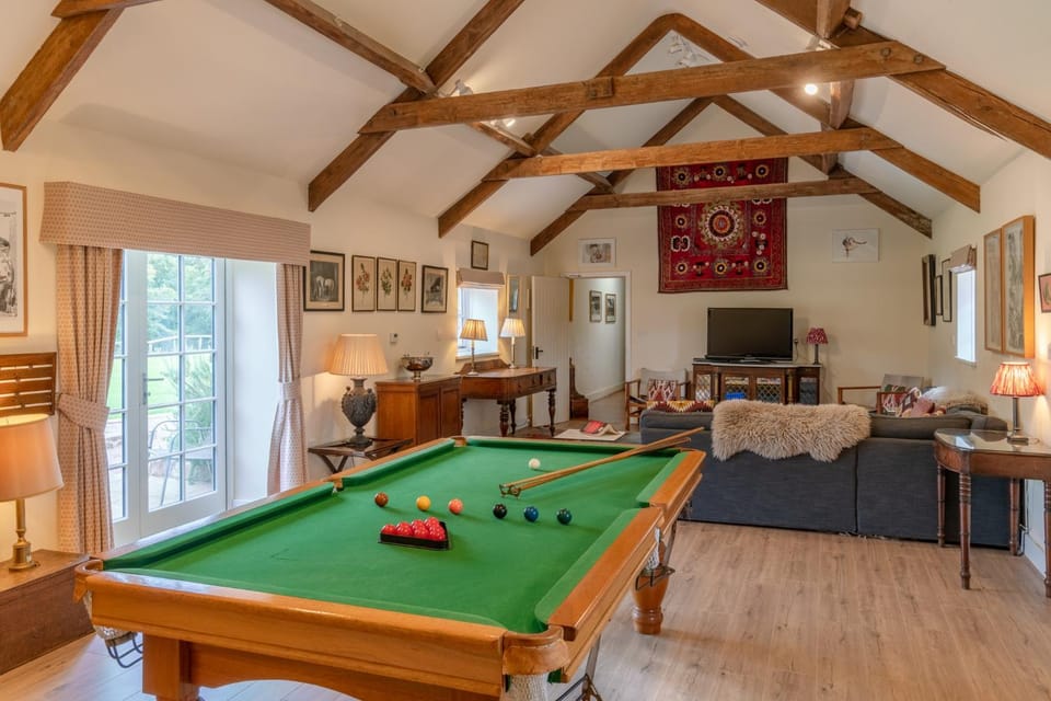 Game Room, TV and multimedia, Living room, Seating area