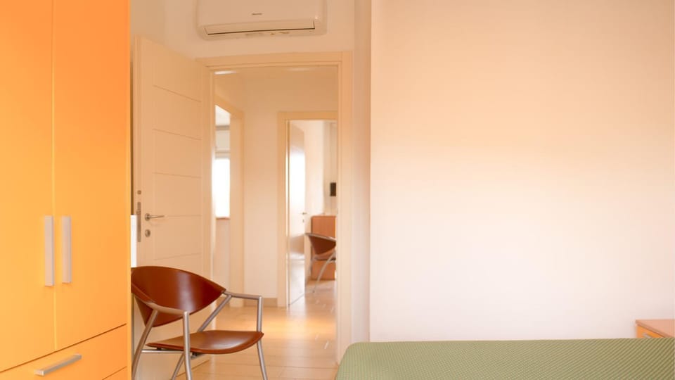 wardrobe, air conditioner