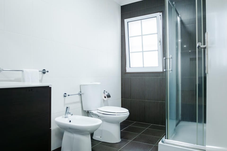 Shower, Bathroom, bidet