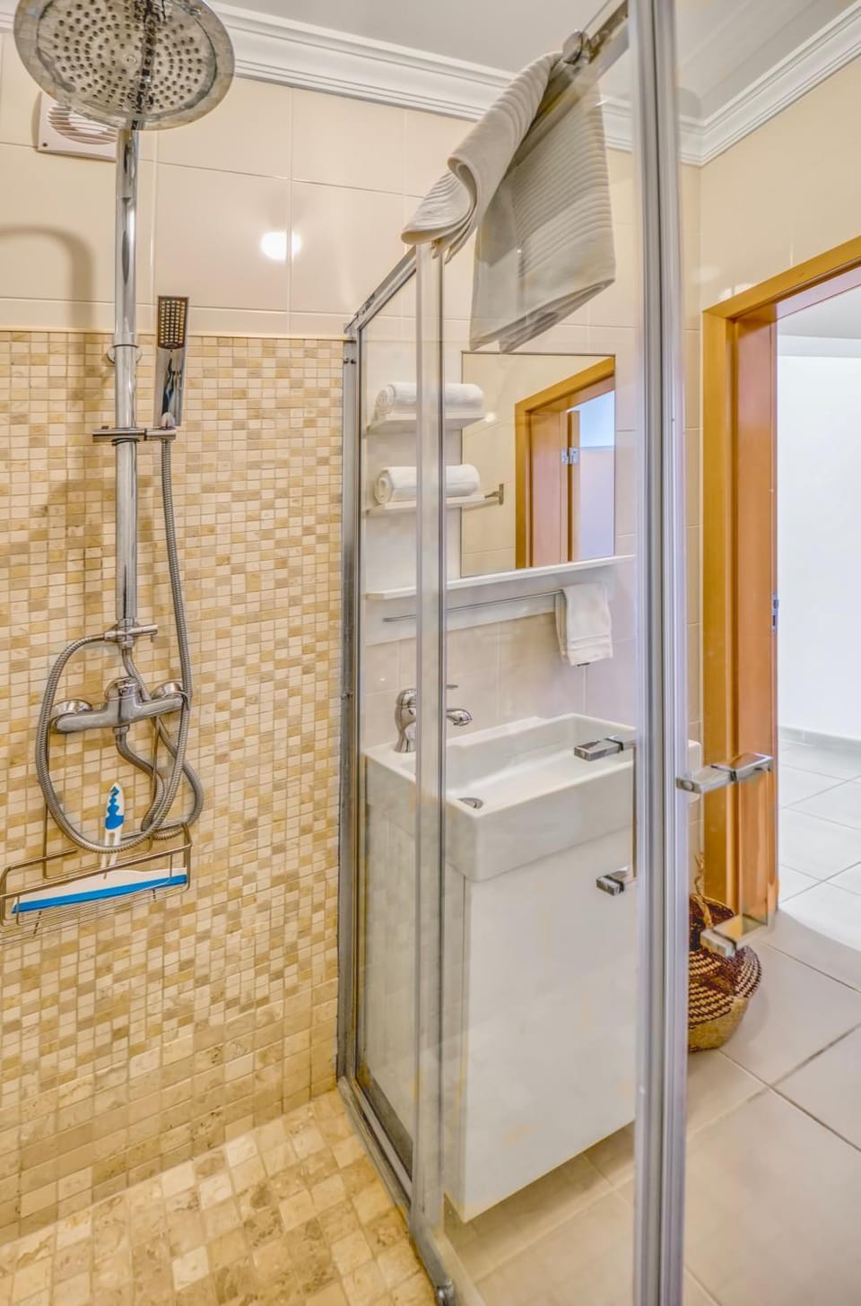 Shower, Bathroom