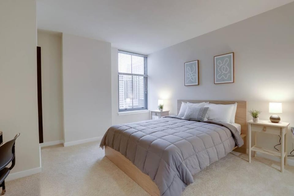 Bed, Photo of the whole room, Bedroom