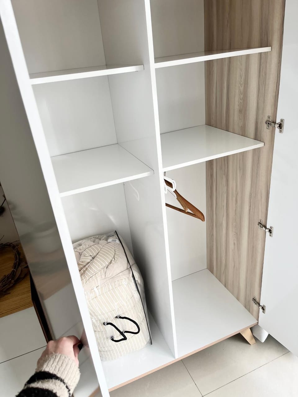 wardrobe
