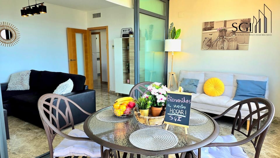 Balcony/Terrace, Living room