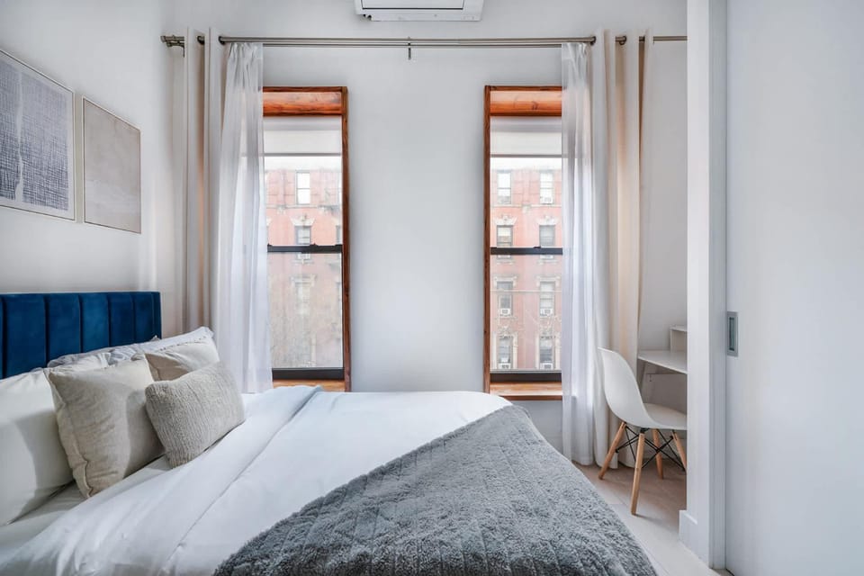 317-4B New 1 BR prime Upper east WD walk 2 C park Apartment in Roosevelt Island