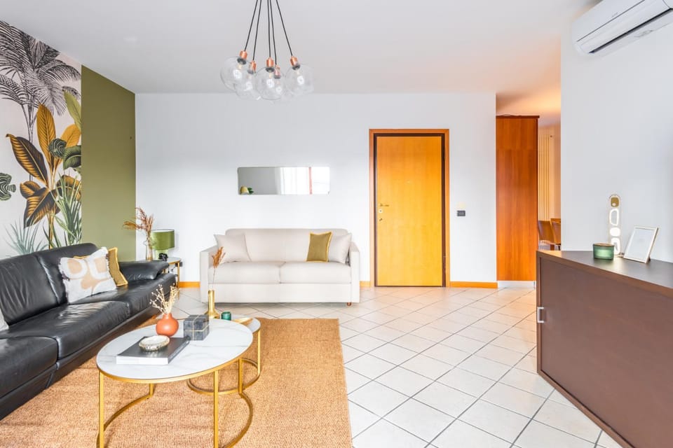 Easylife - Milano - Lunigiana 10 - Centrale Apartment in Milan