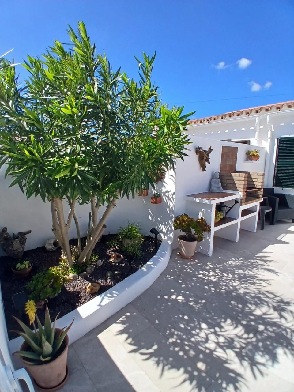 Property building, Patio, Garden, Garden view