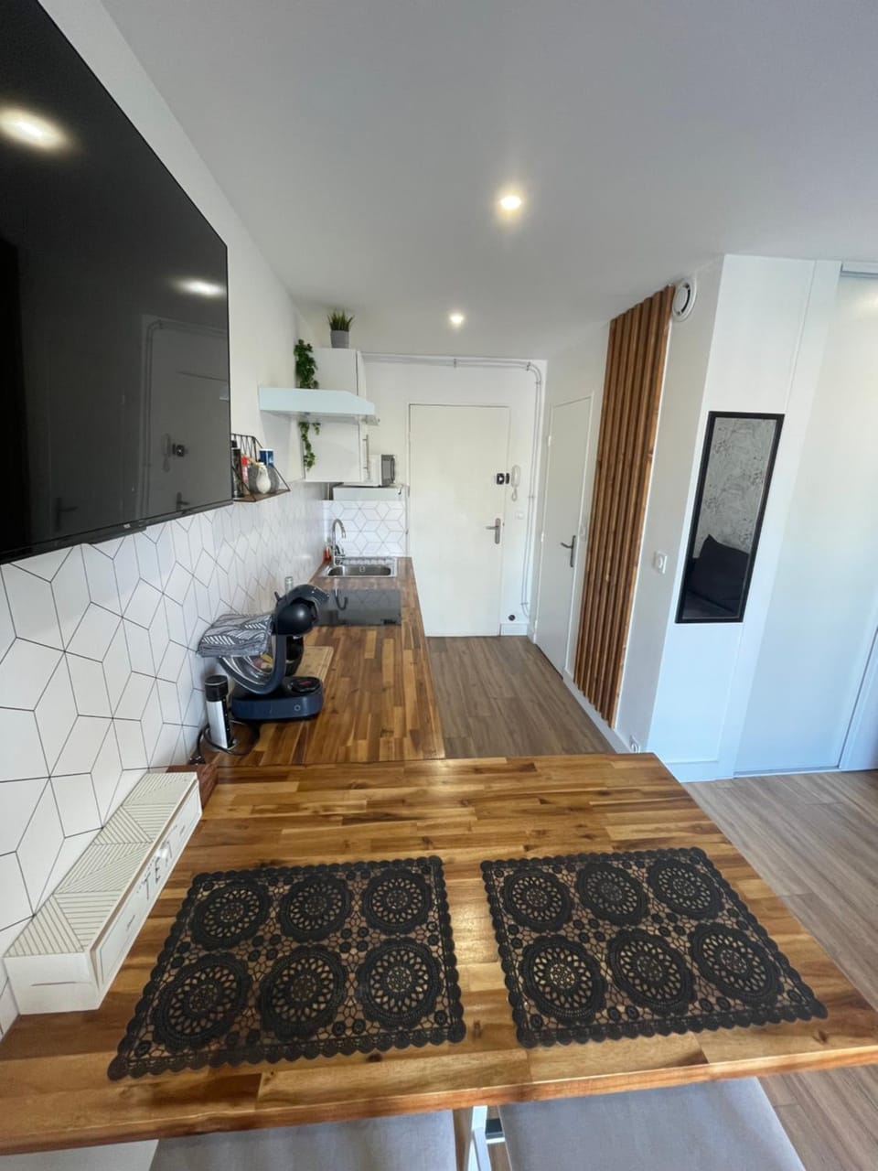 Joli studio une pièce entièrement rénové et équipé classé 2 étoiles Apartment in Balaruc-les-Bains