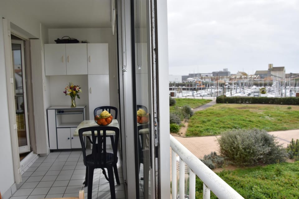 Appartement 1 chambre, avec loggia et vue sur le Port Olona Apartment in Olonne-sur-Mer